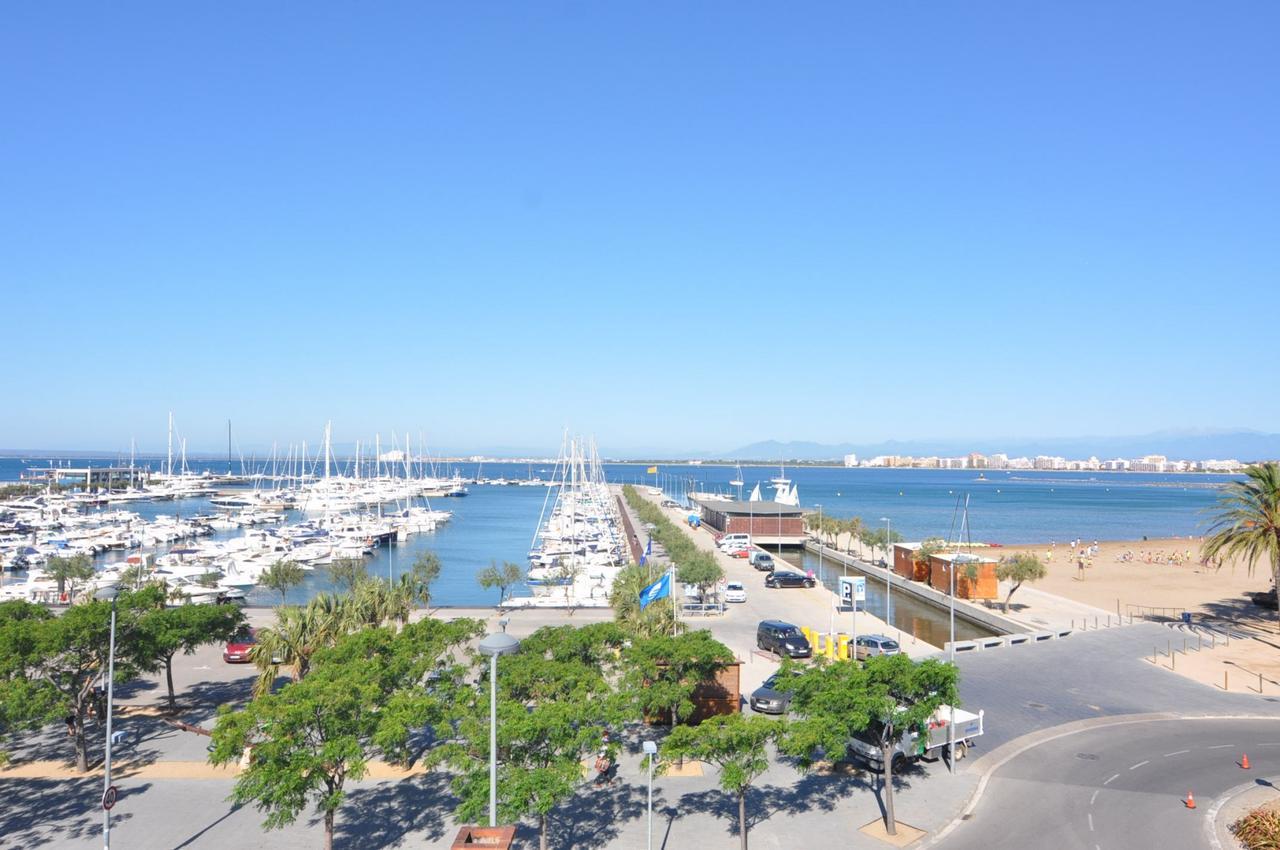 Apartmán Rnet - Cap Vespre Roses Exteriér fotografie